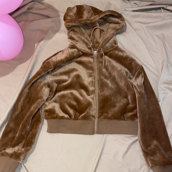 Women's Jackets, Hoodies, and Cardigans (med,large,xl) - Picture 1 of 10